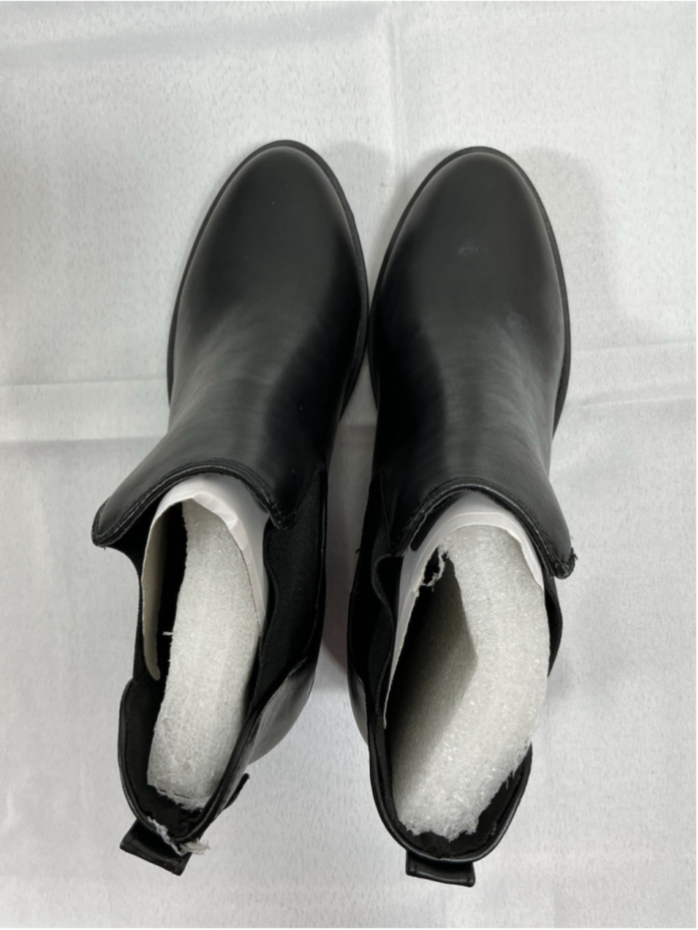 Woman’s New Soda Chelsea Pull On Bootie Size 11 Black Faux Leather Block Heel - Picture 5 of 7